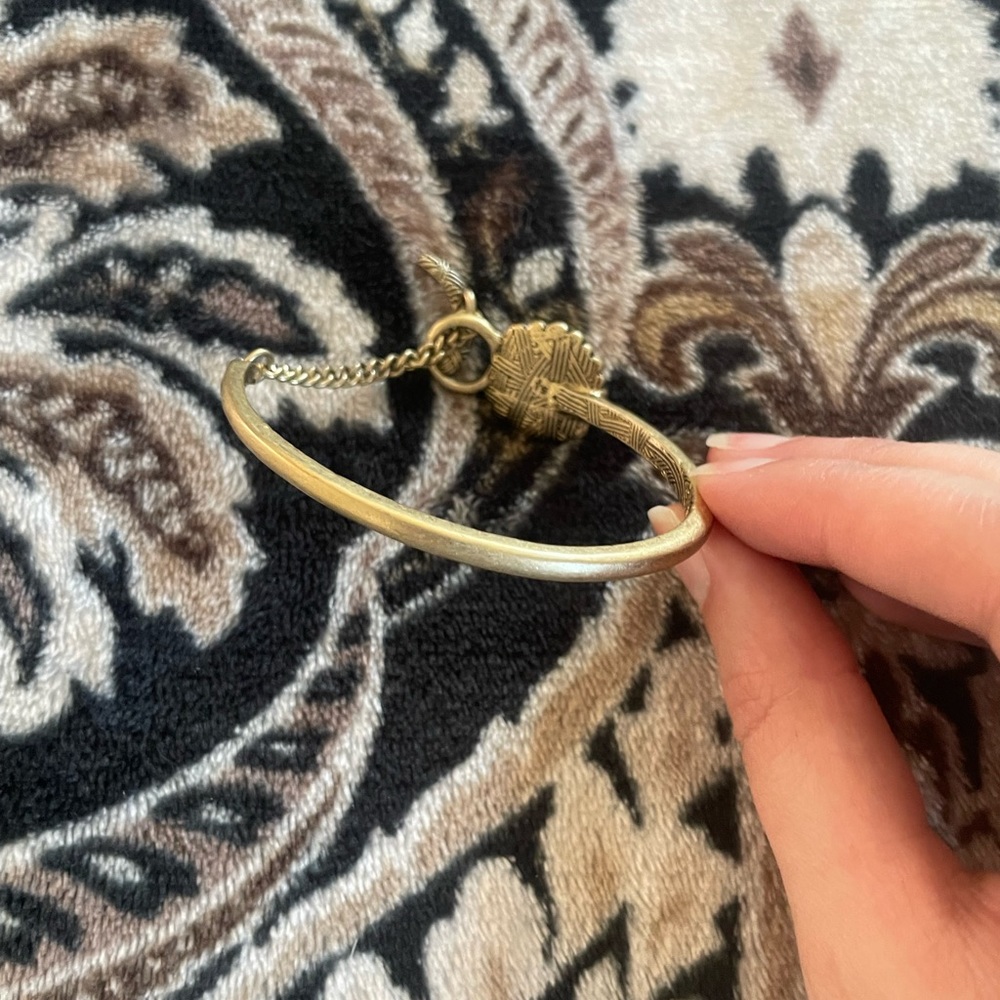 Lucky Brand Crescent Cuff Bracelet - Picture 4 of 7
